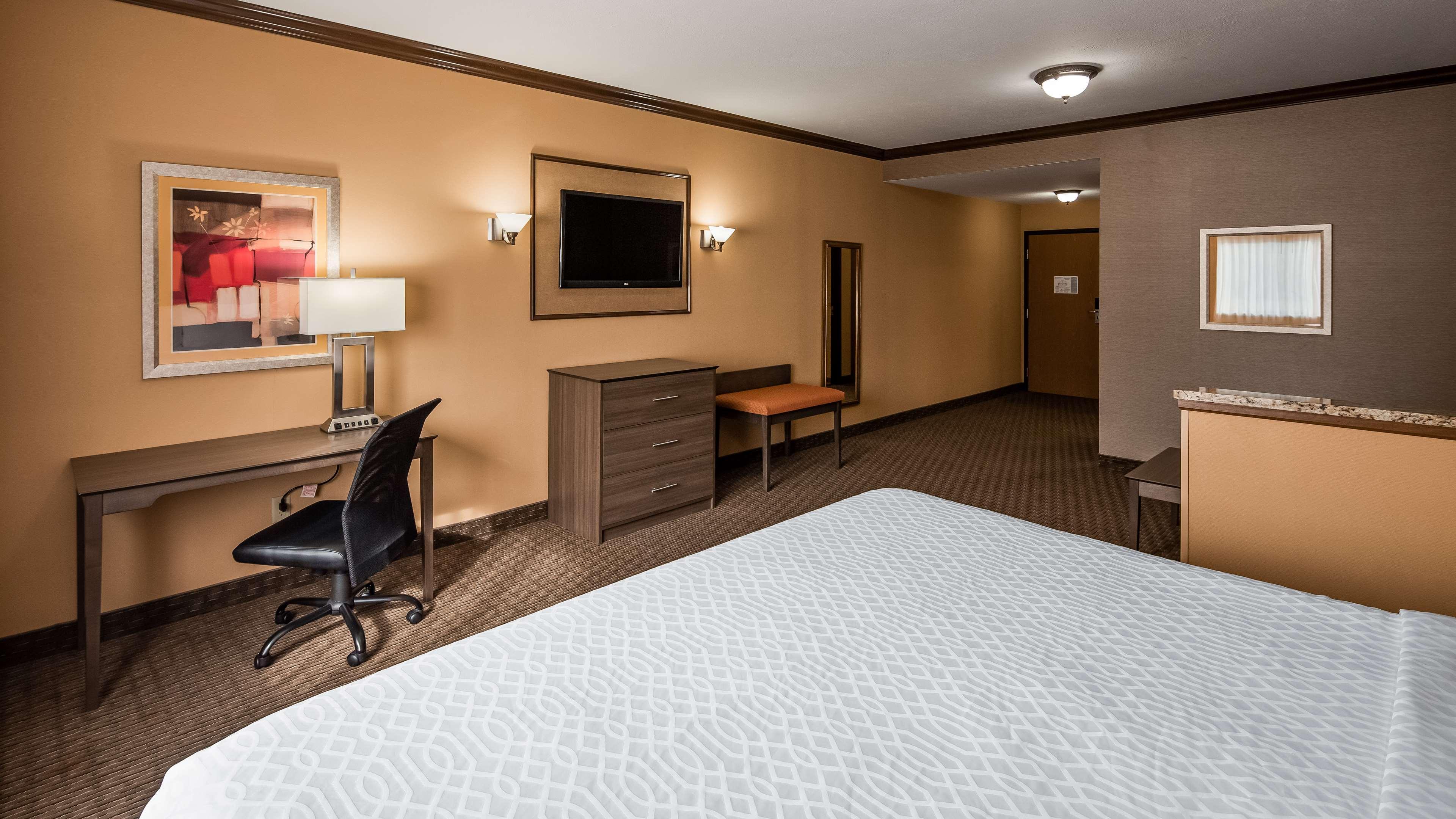 Best Western Plus North Canton Inn & Suites Экстерьер фото