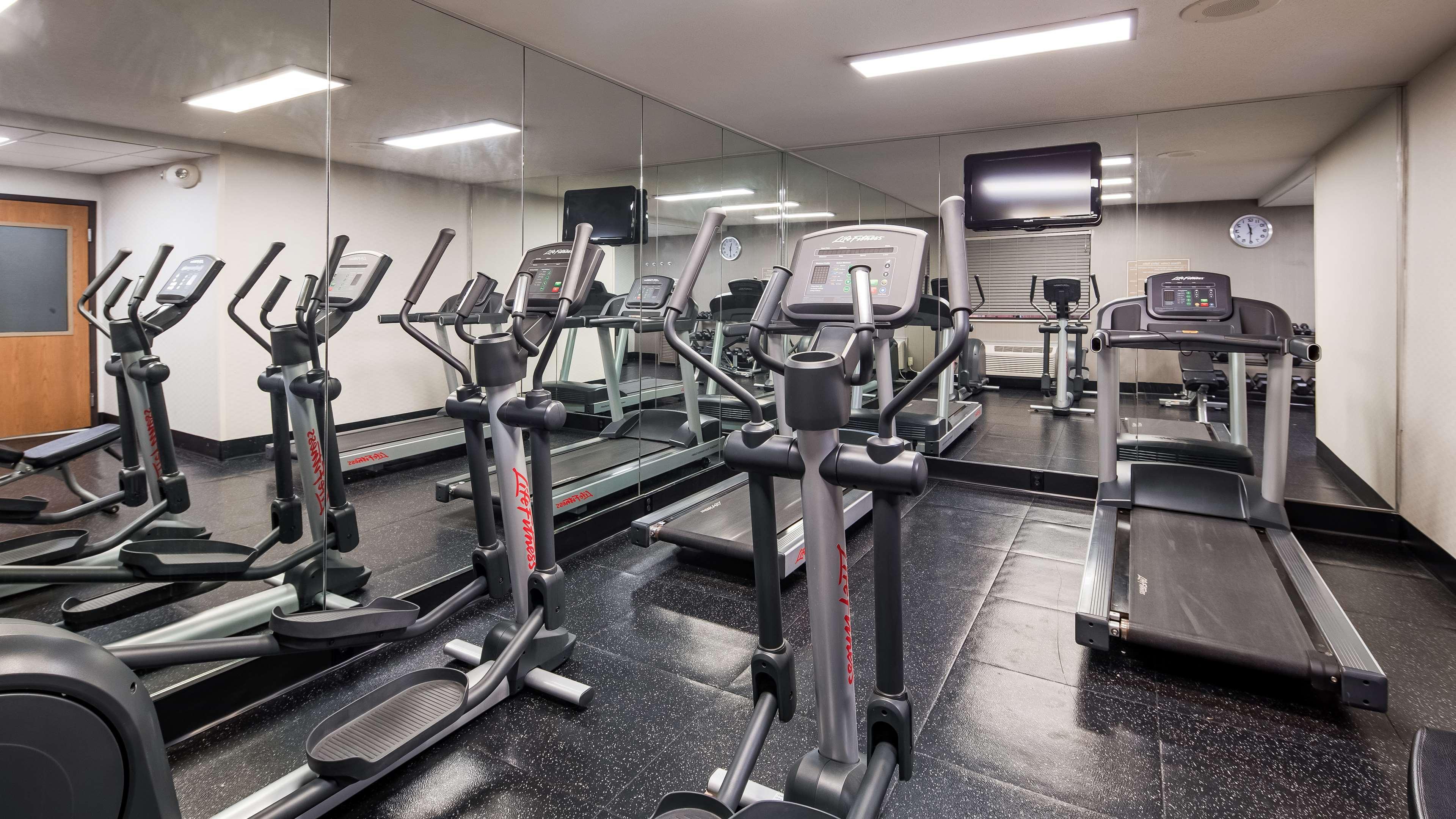Best Western Plus North Canton Inn & Suites Экстерьер фото